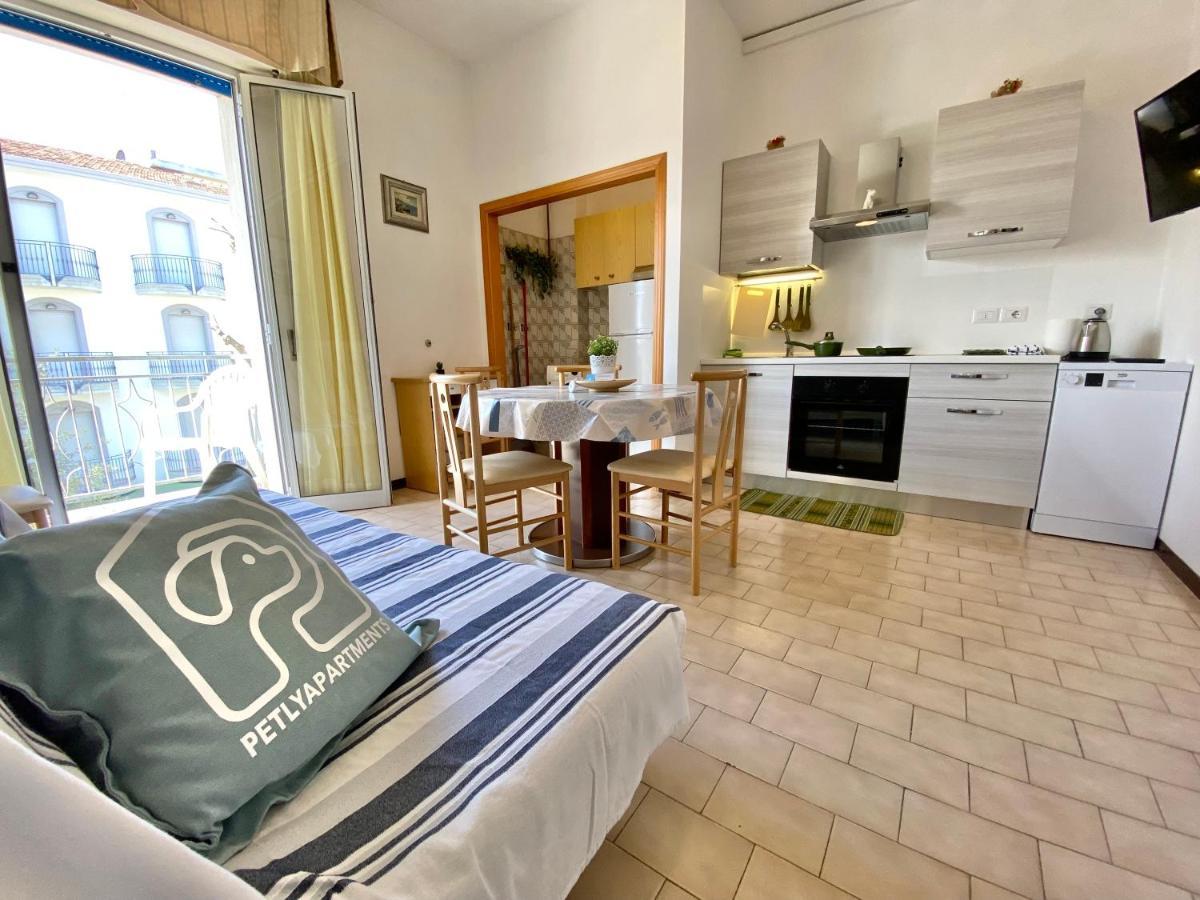Petlyapartments Bellaria-Igea Marina Ngoại thất bức ảnh